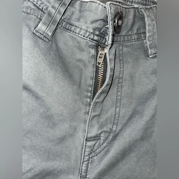 VOLCOM Men’s pants olive green size 29